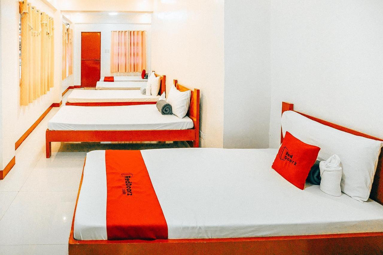 Reddoorz At S & L Apartelle Daraga Albay 레가스피 외부 사진